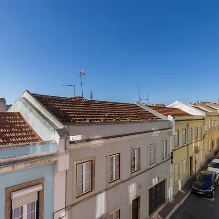 Comfort & Bright Apartment By Lovelystay Lisbon Exterior photo